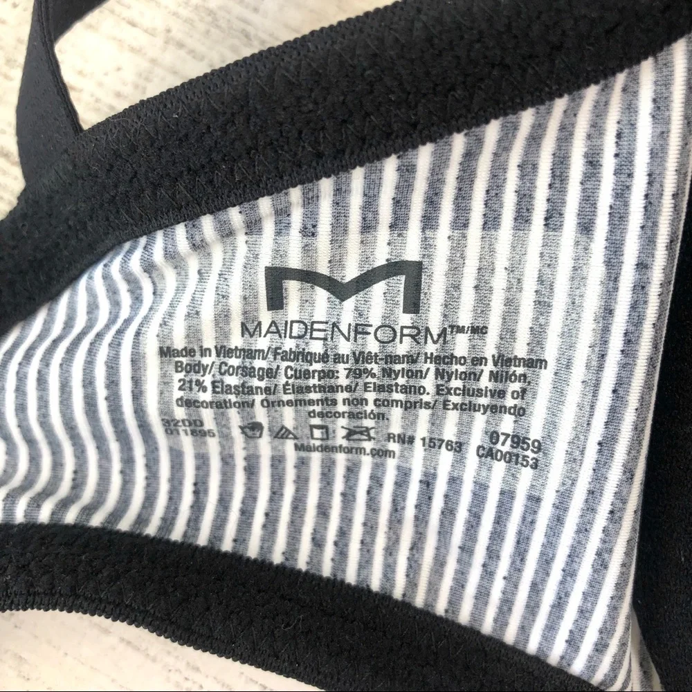 NWT MAIDENFORM One Fab Fit Everyday Demi Underwire Bra Striped 32DD